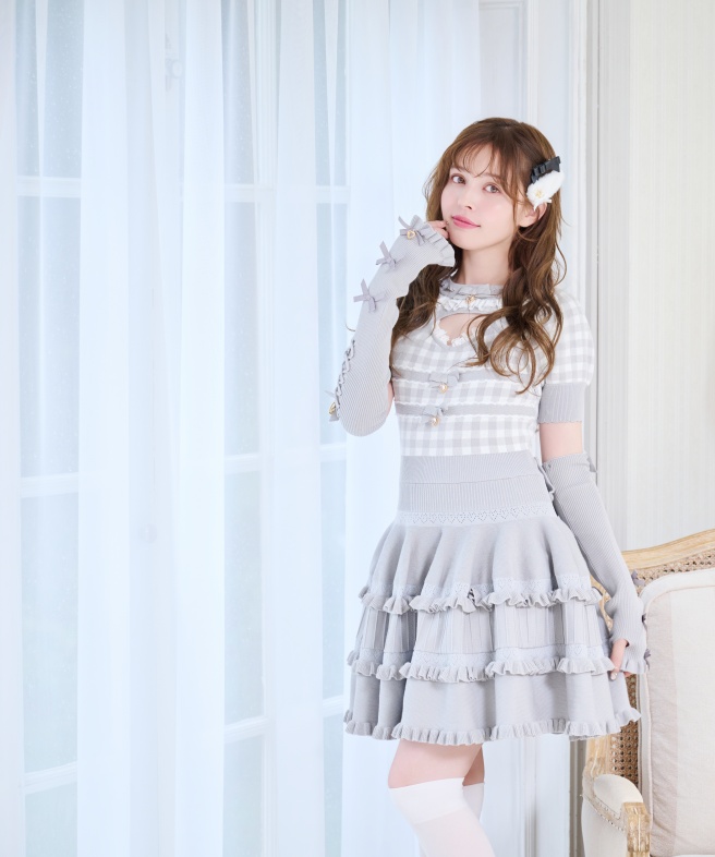 LIZ LISA