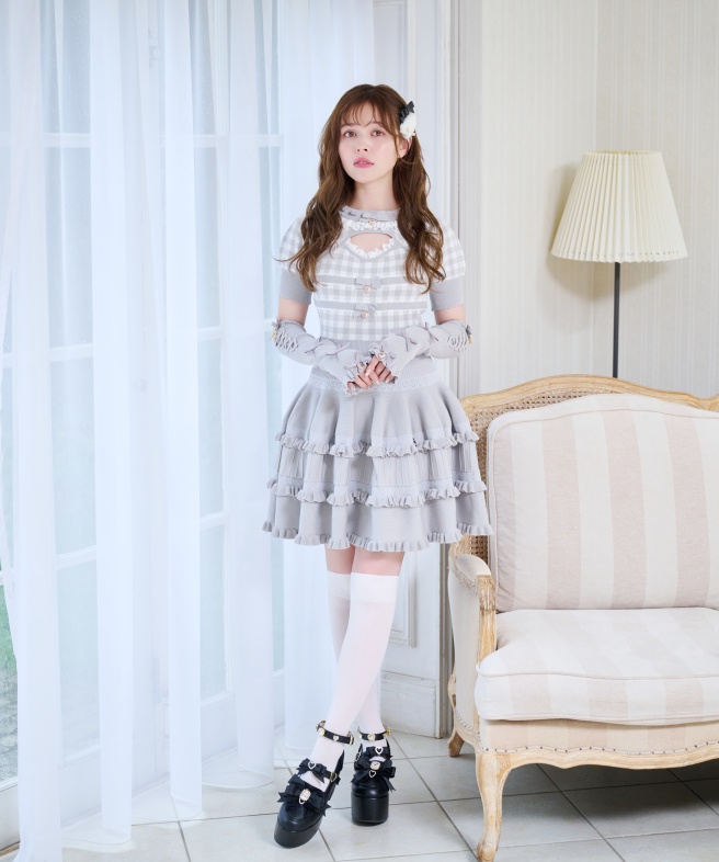 LIZ LISA