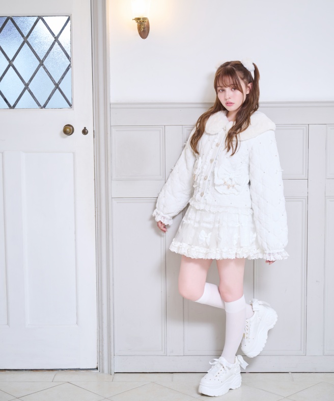 LIZ LISA