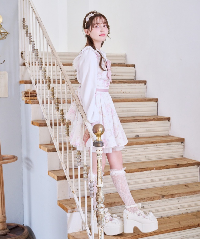 LIZ LISA