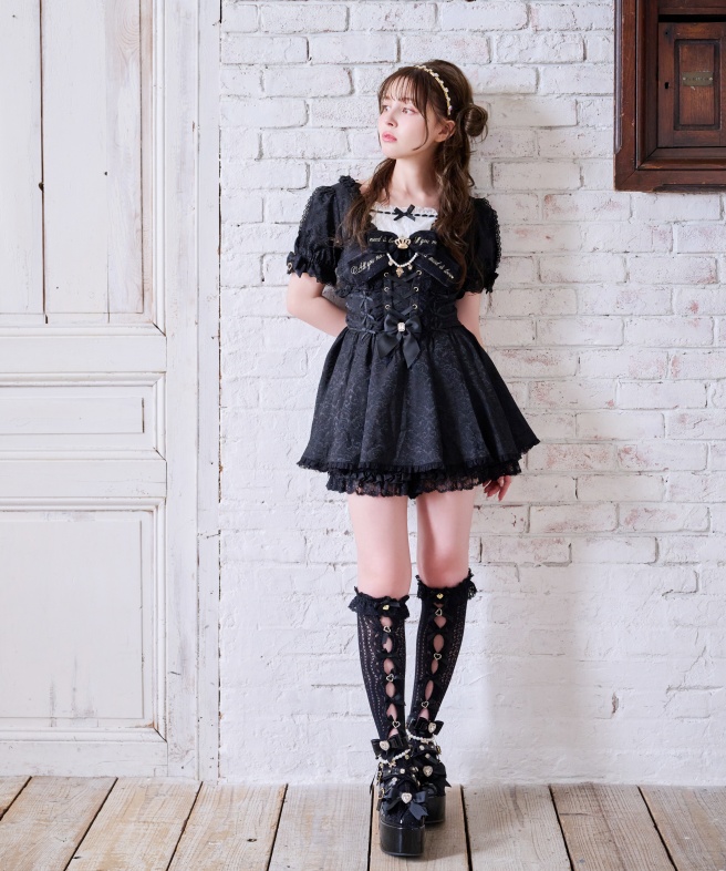 LIZ LISA