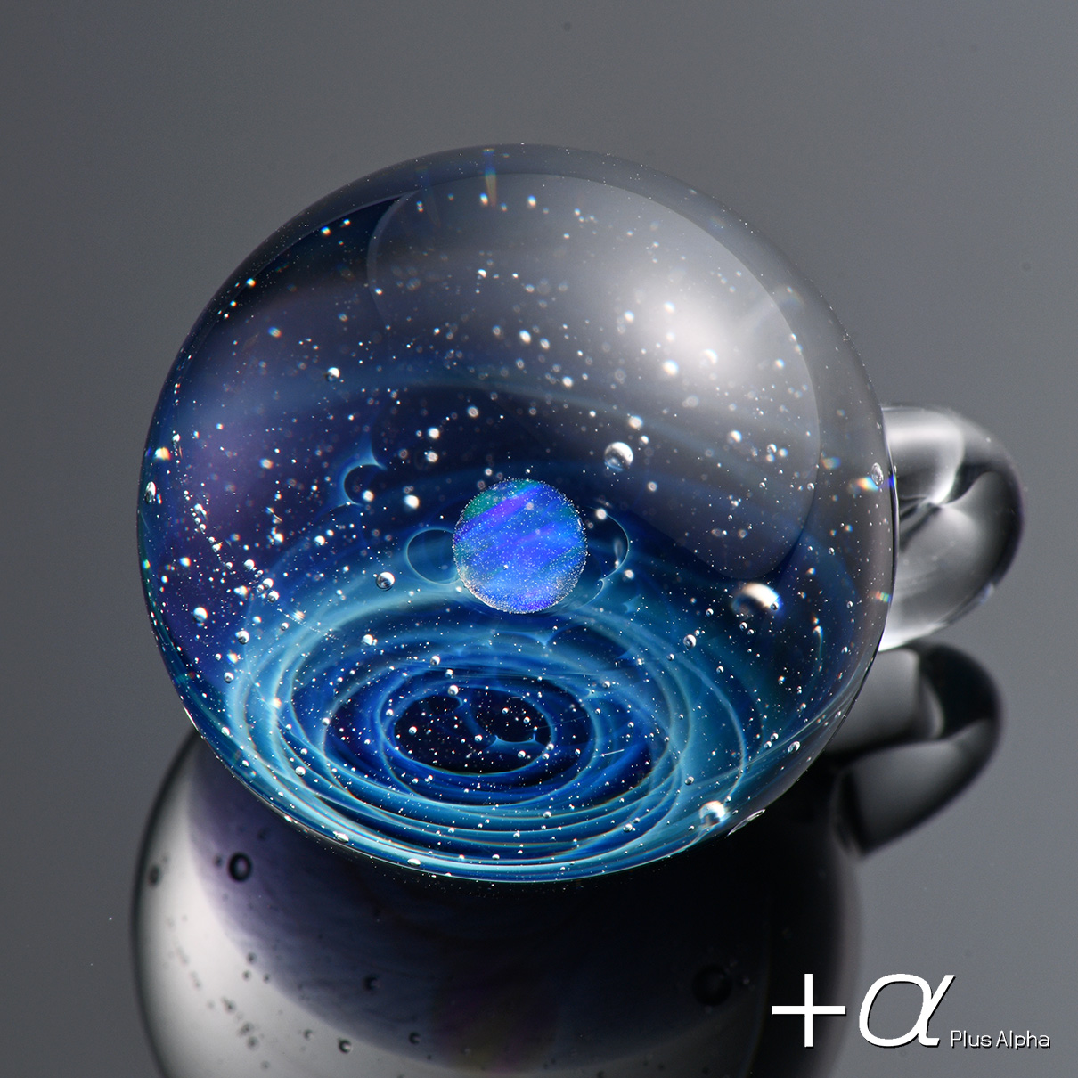 宇宙ガラスペンダント　クリスタルオパール