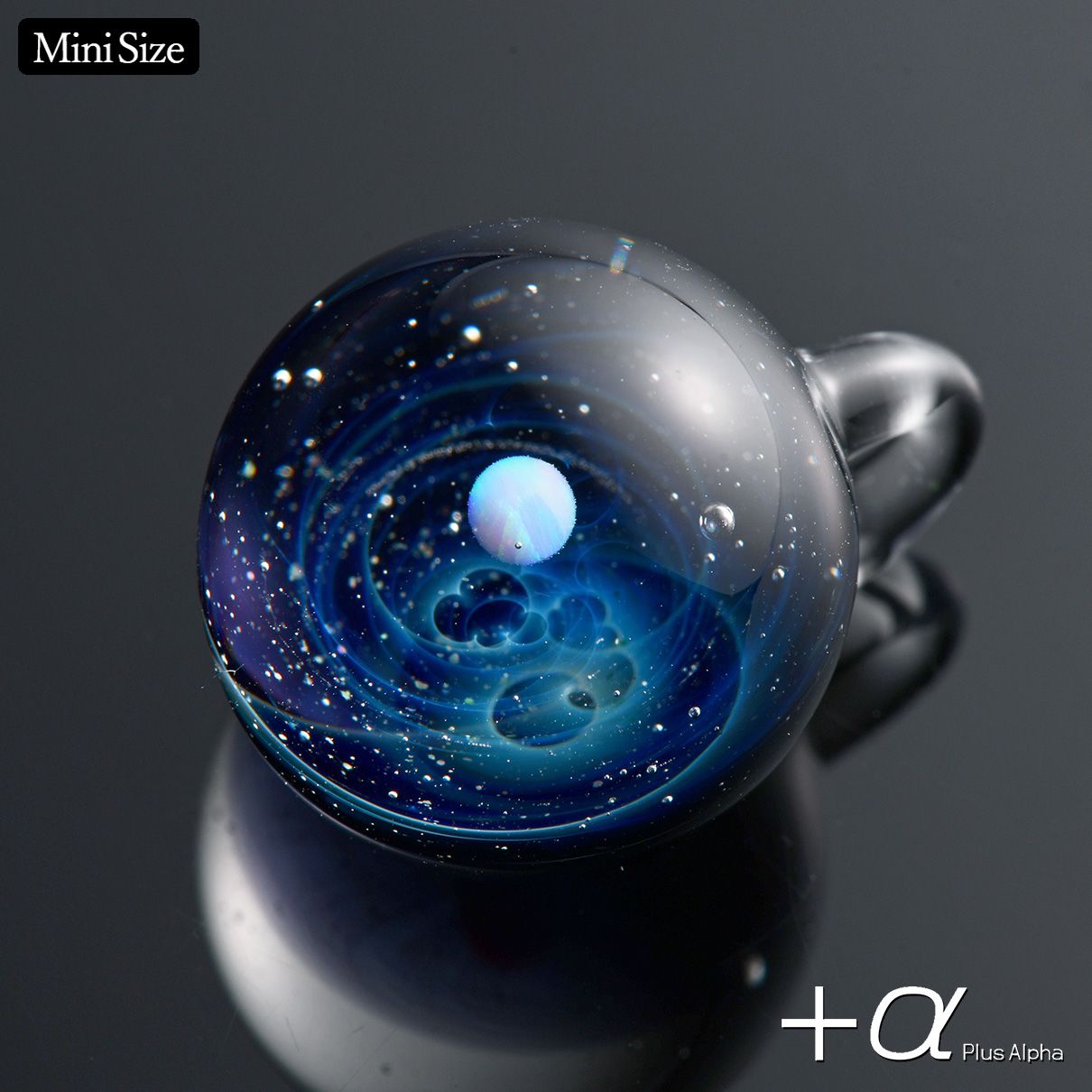 宇宙ガラスミニペンダントホワイトオパール