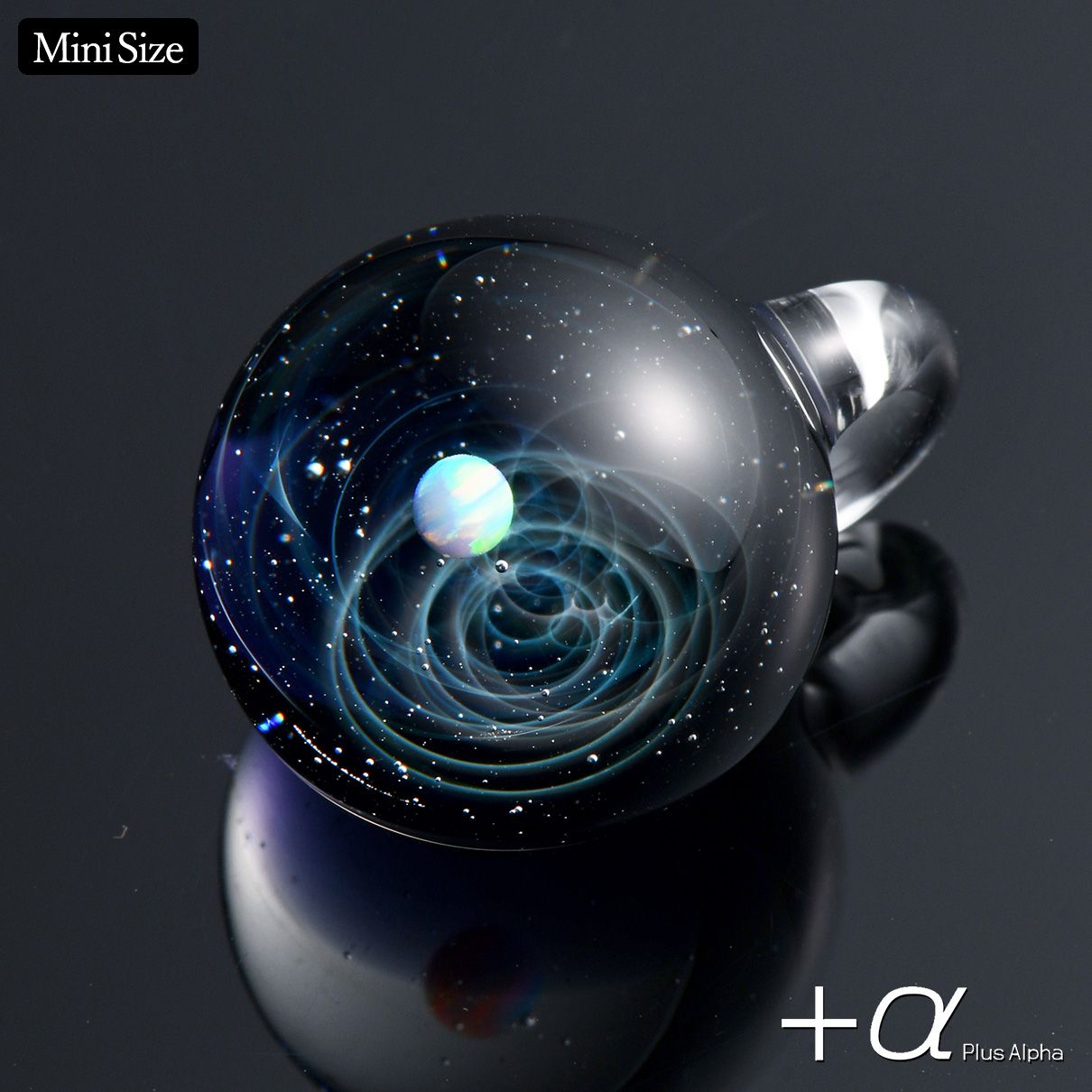 宇宙ガラスミニペンダント ホワイトオパール
