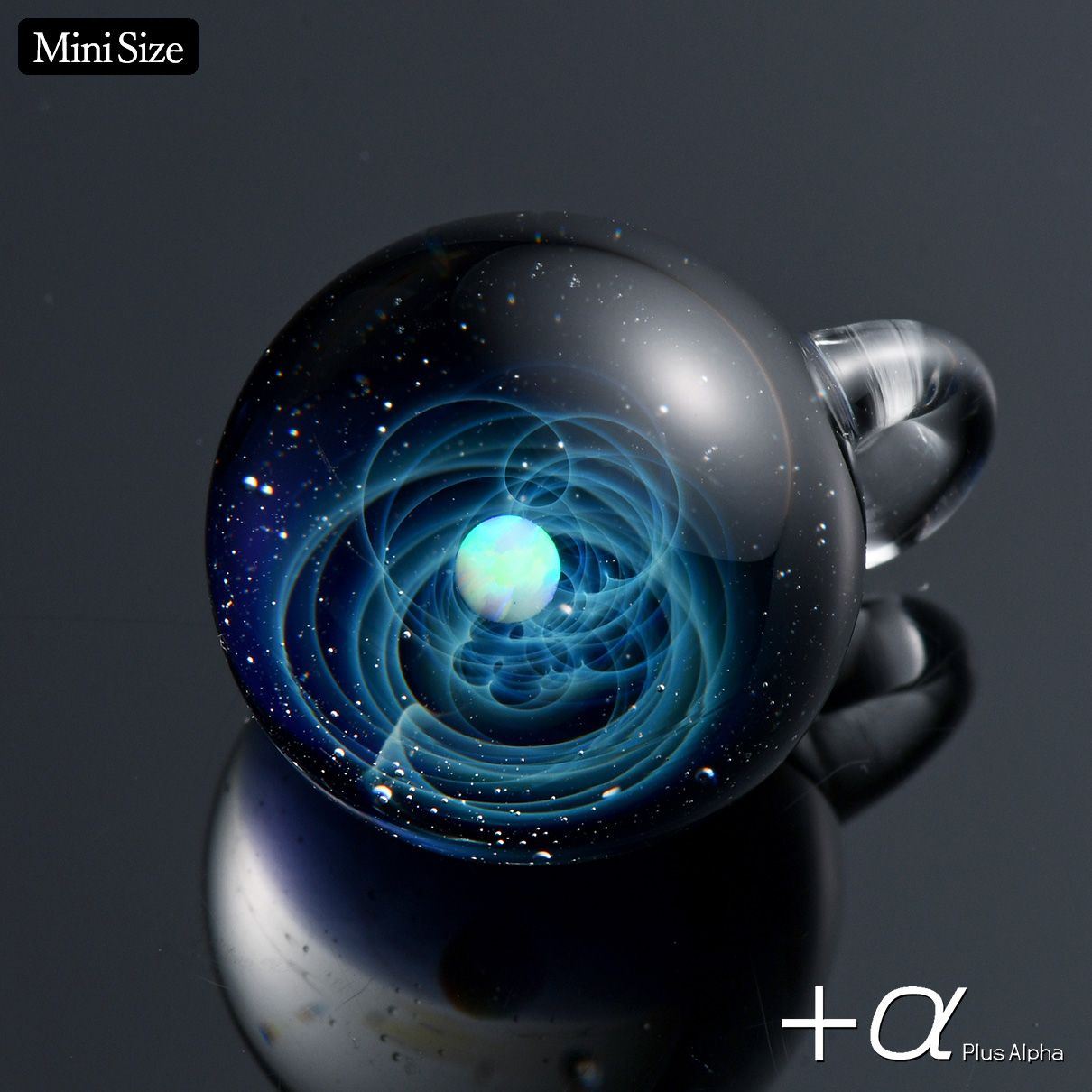 宇宙ガラスミニペンダント ホワイトオパール